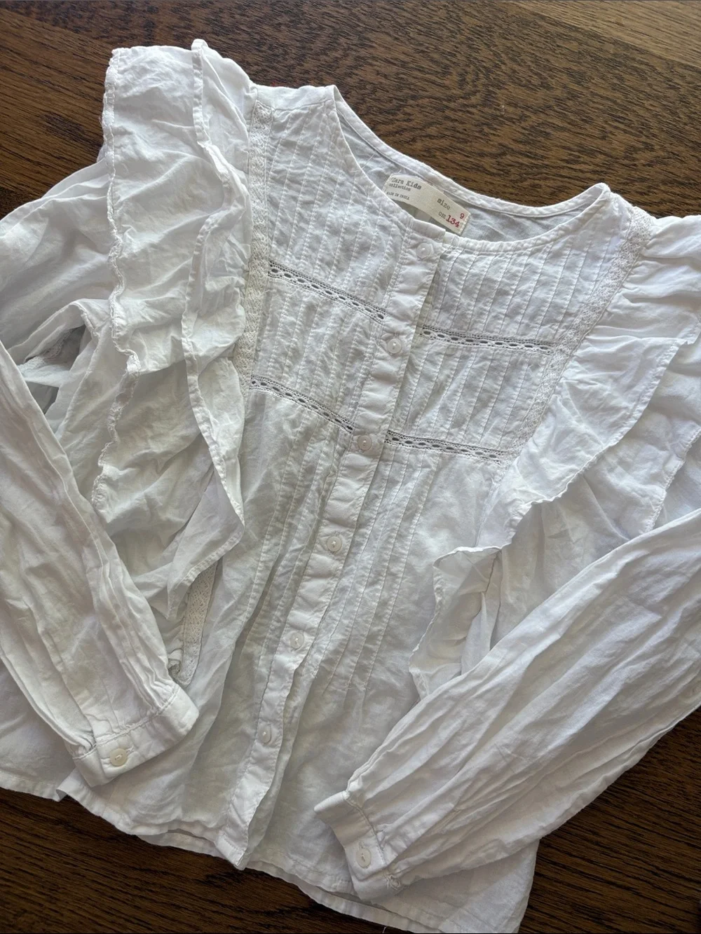 Zara lightweight white